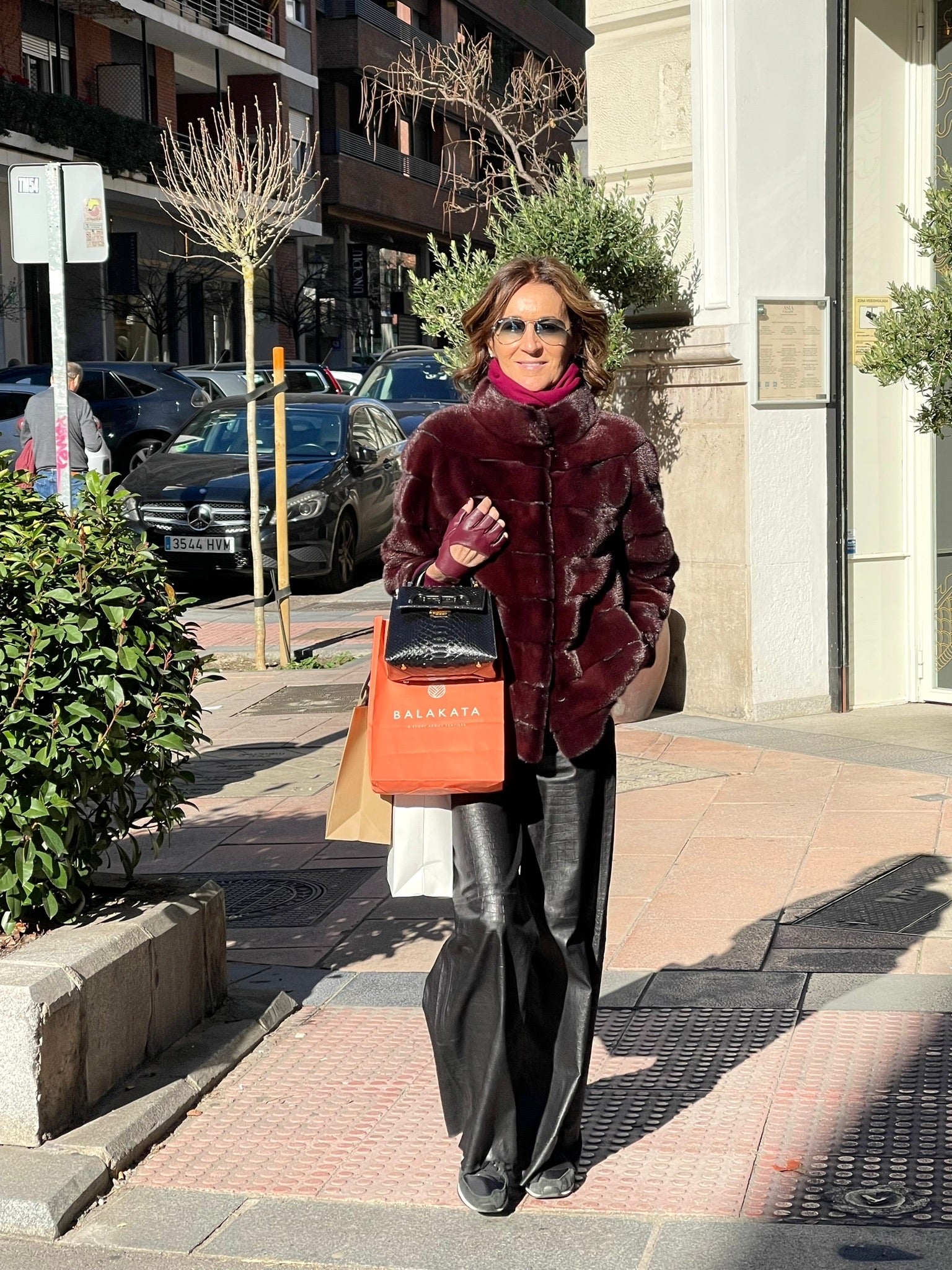 CHAQUETÓN VISÓN BURDEOS