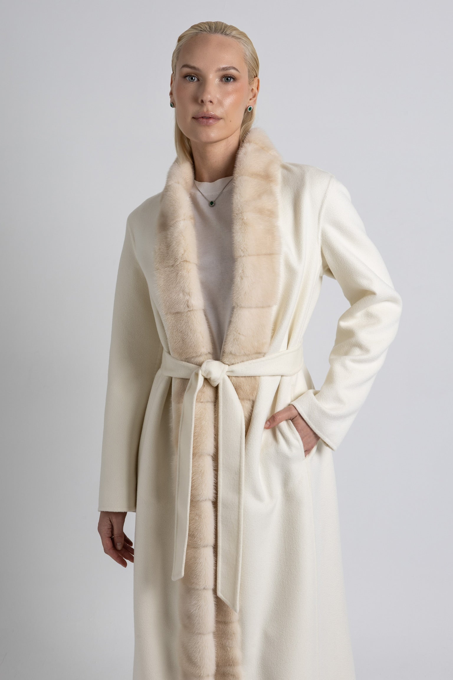 ABRIGO DE CASHMERE Y VISÓN
