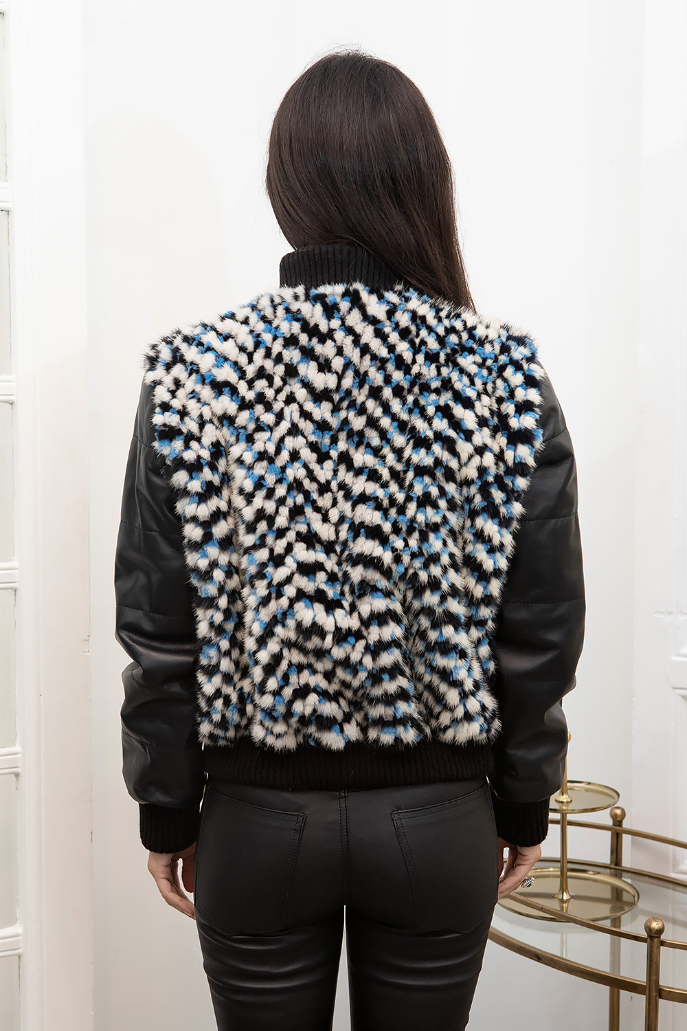 BOMBER VISÓN MANGAS CUERO NEGRO