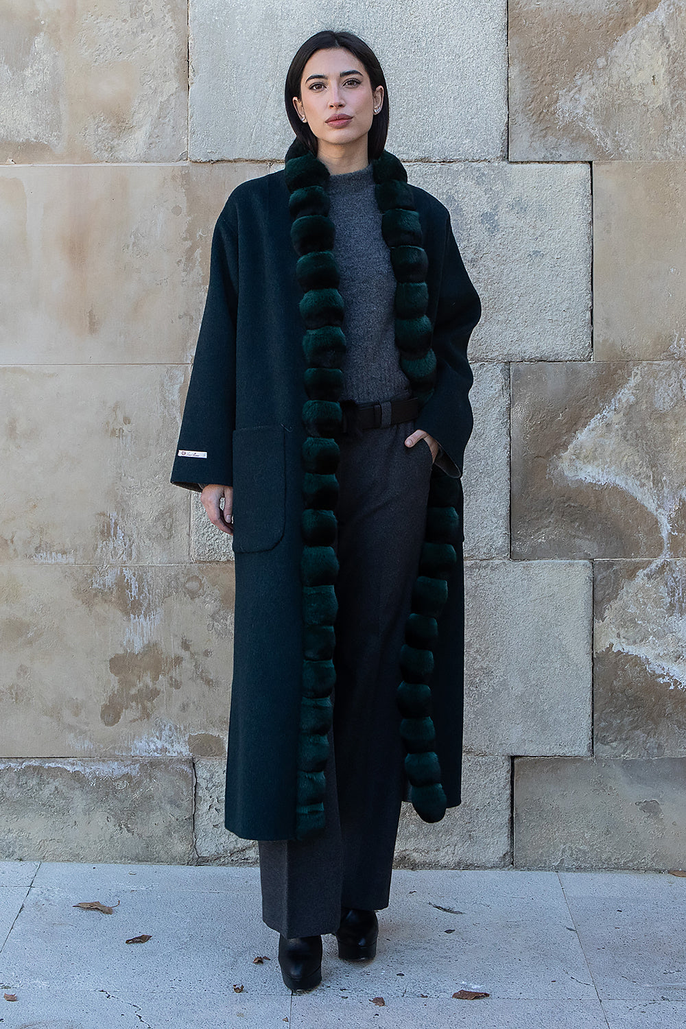 ABRIGO LORO PIANA CASHMERE Y CHINCHILLAS