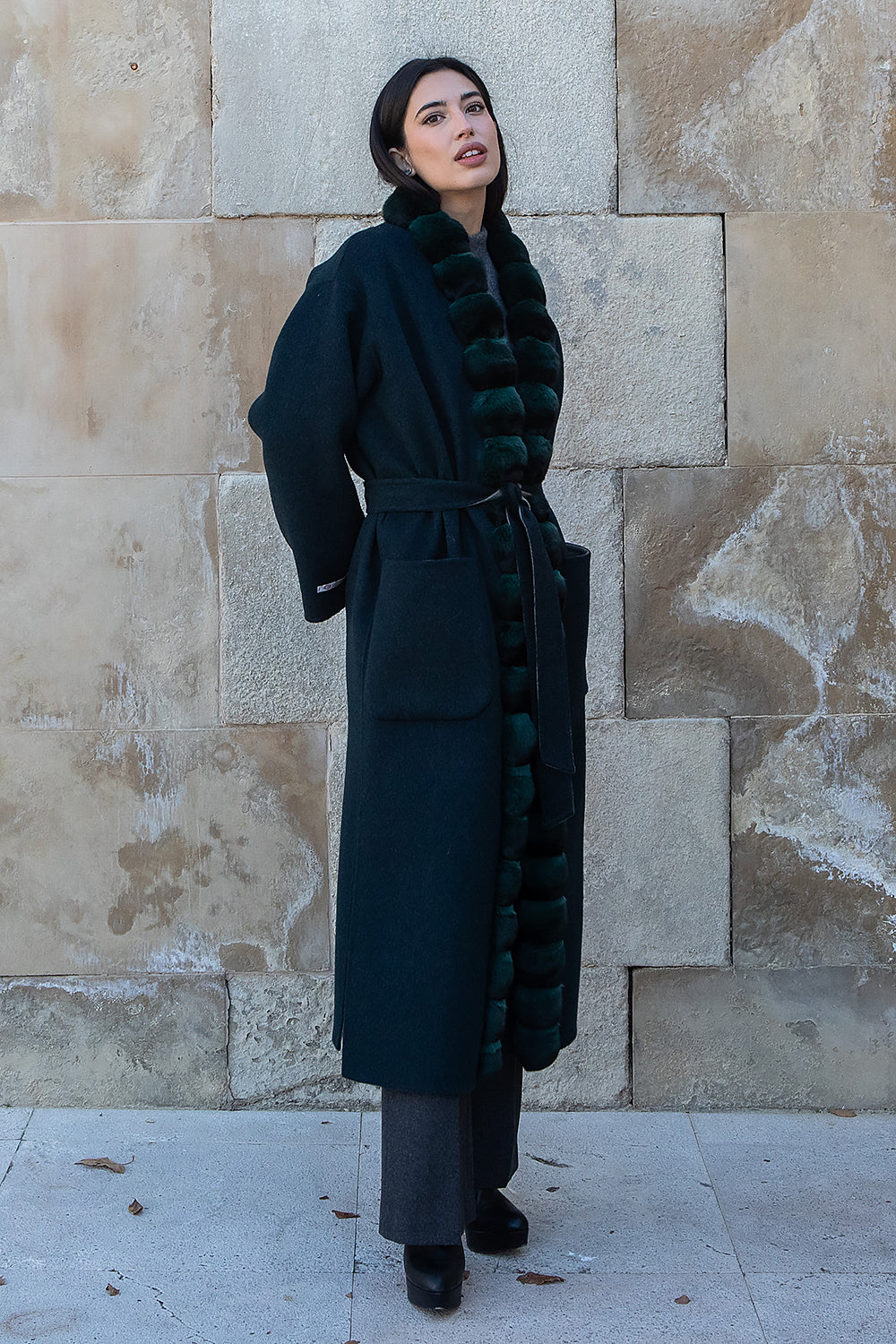 ABRIGO LORO PIANA CASHMERE Y CHINCHILLAS