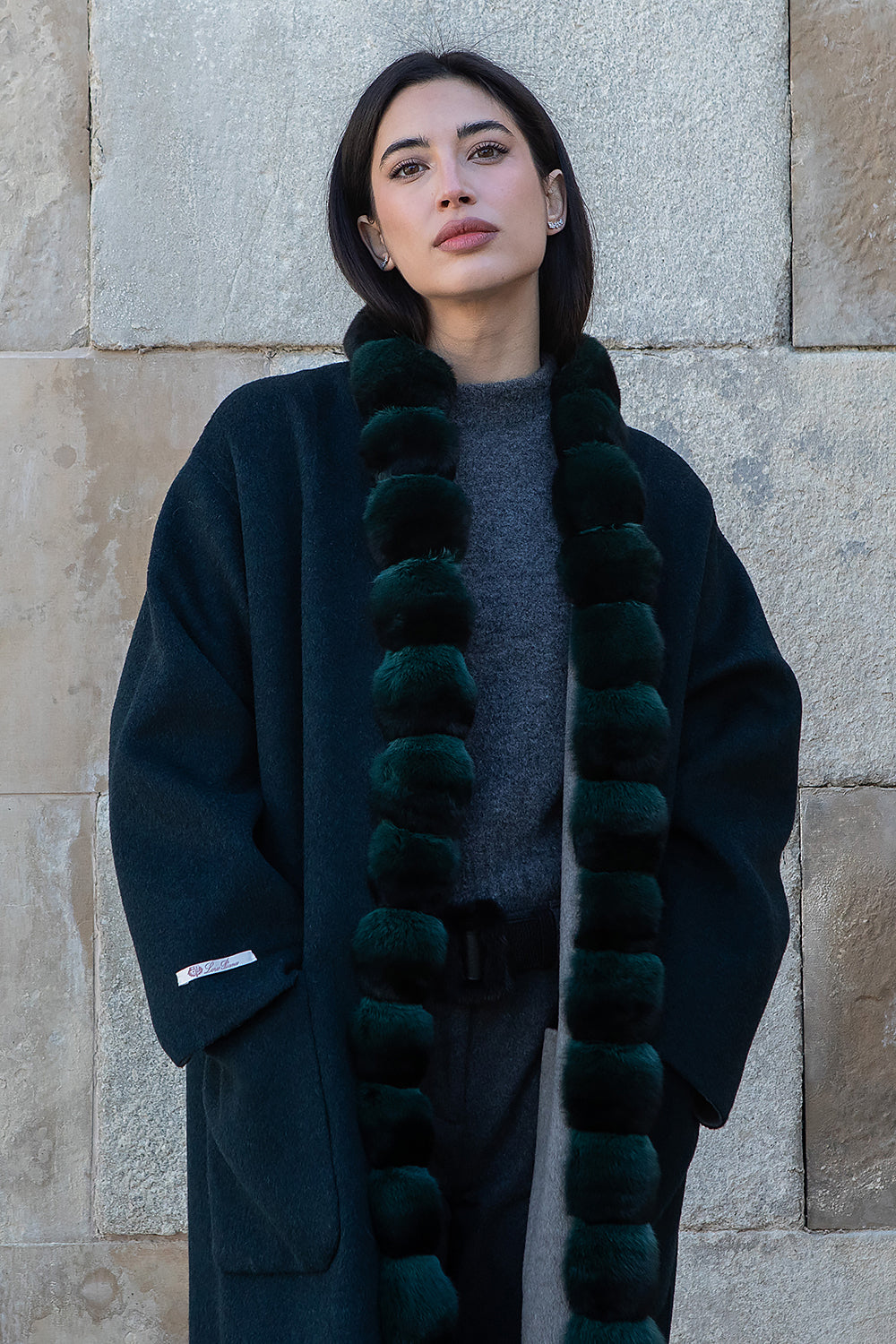 ABRIGO LORO PIANA CASHMERE Y CHINCHILLAS