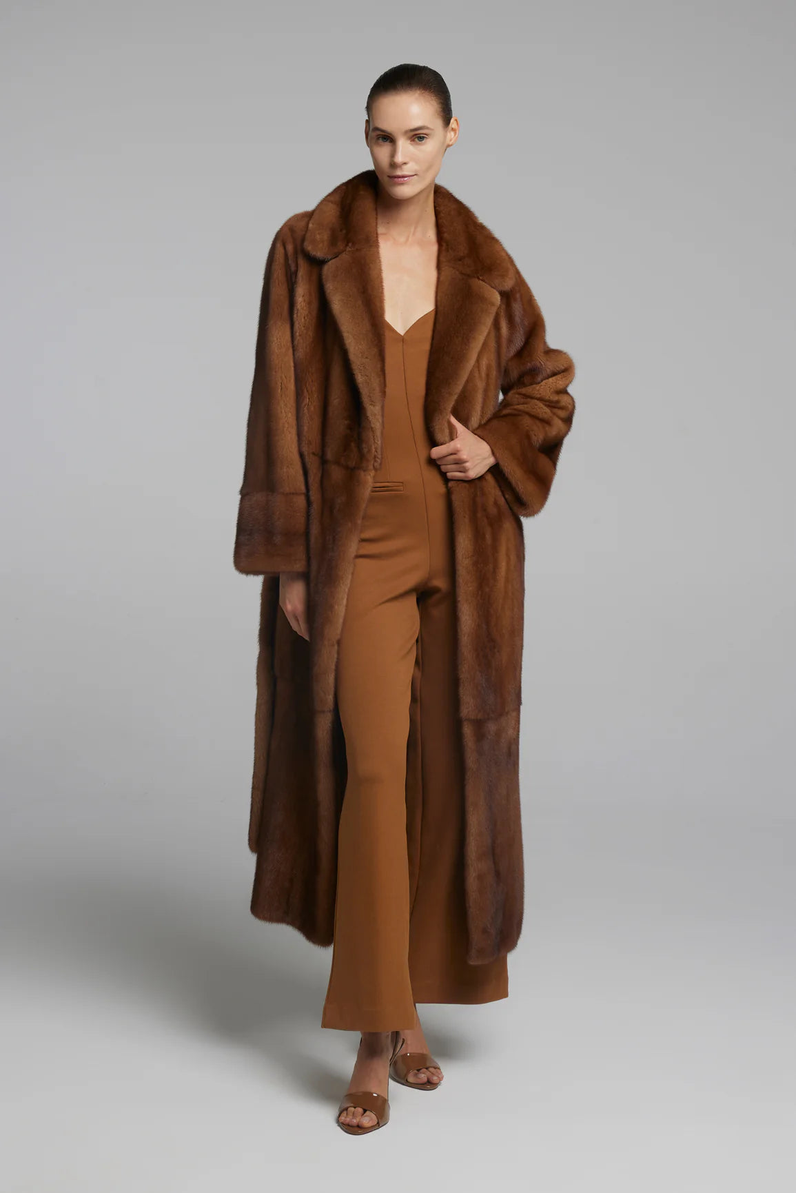 ABRIGO VISÓN COGNAC