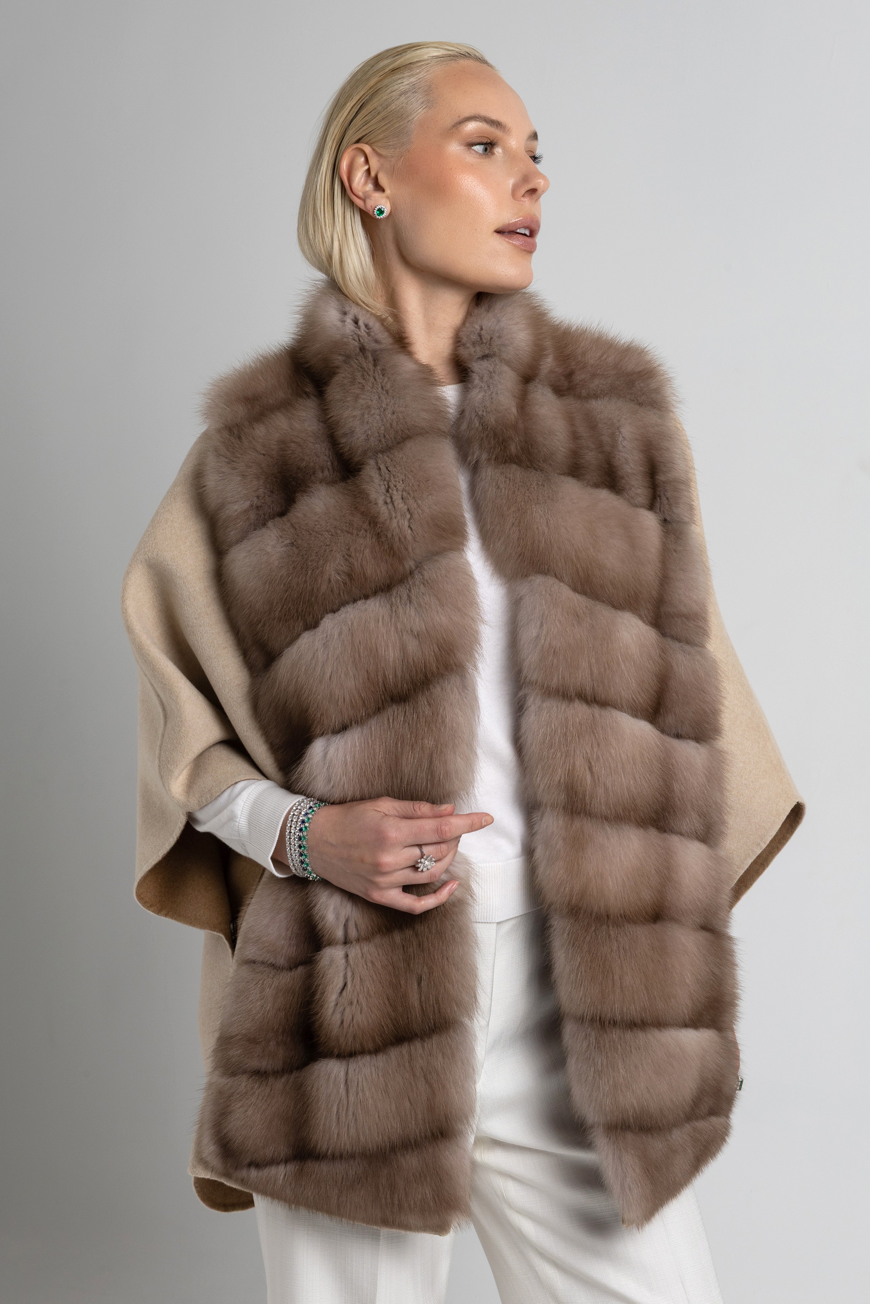 CAPA CASHMERE DE MARTAS CIBELINAS