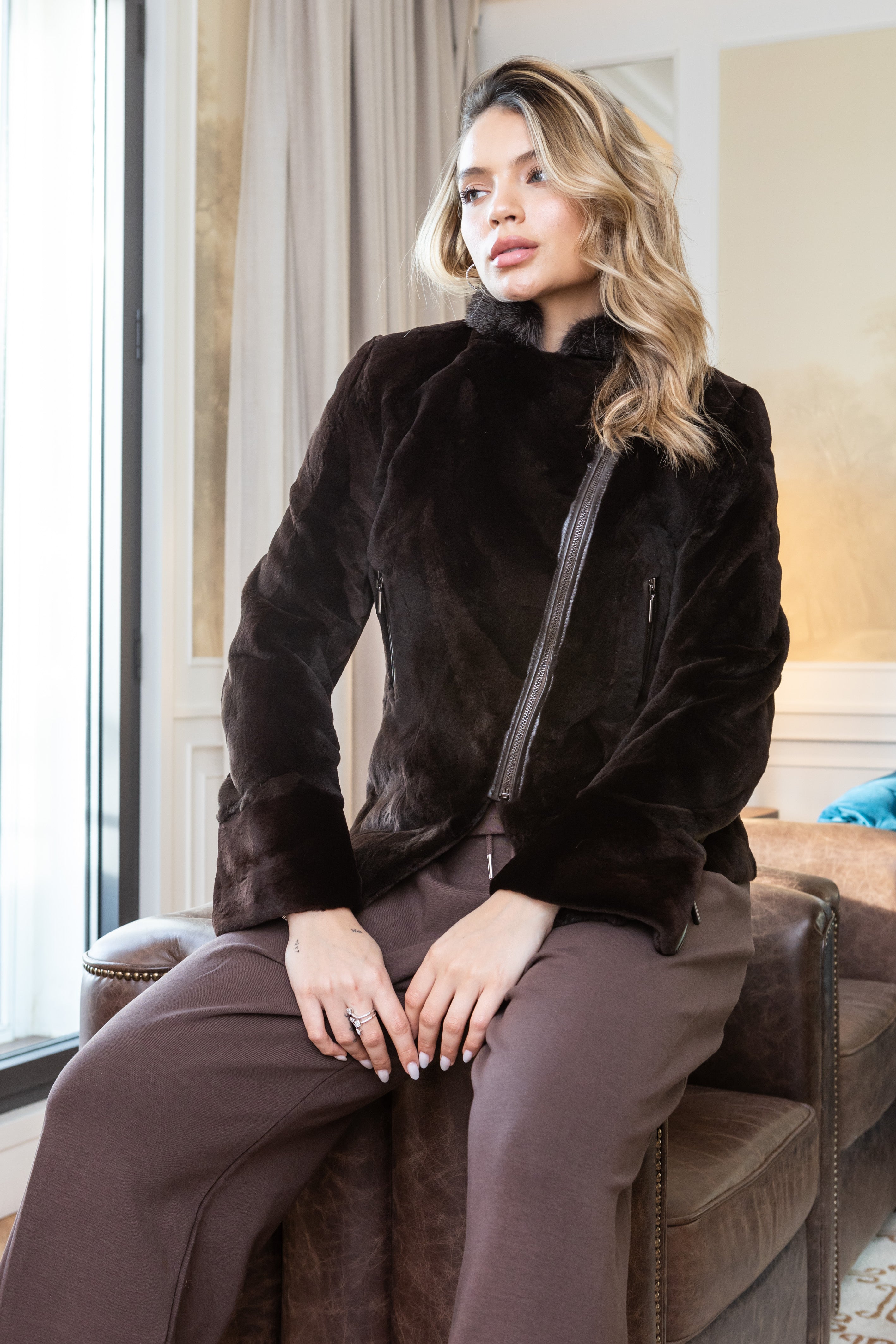 BIKER VISÓN RASADO CHOCOLATE