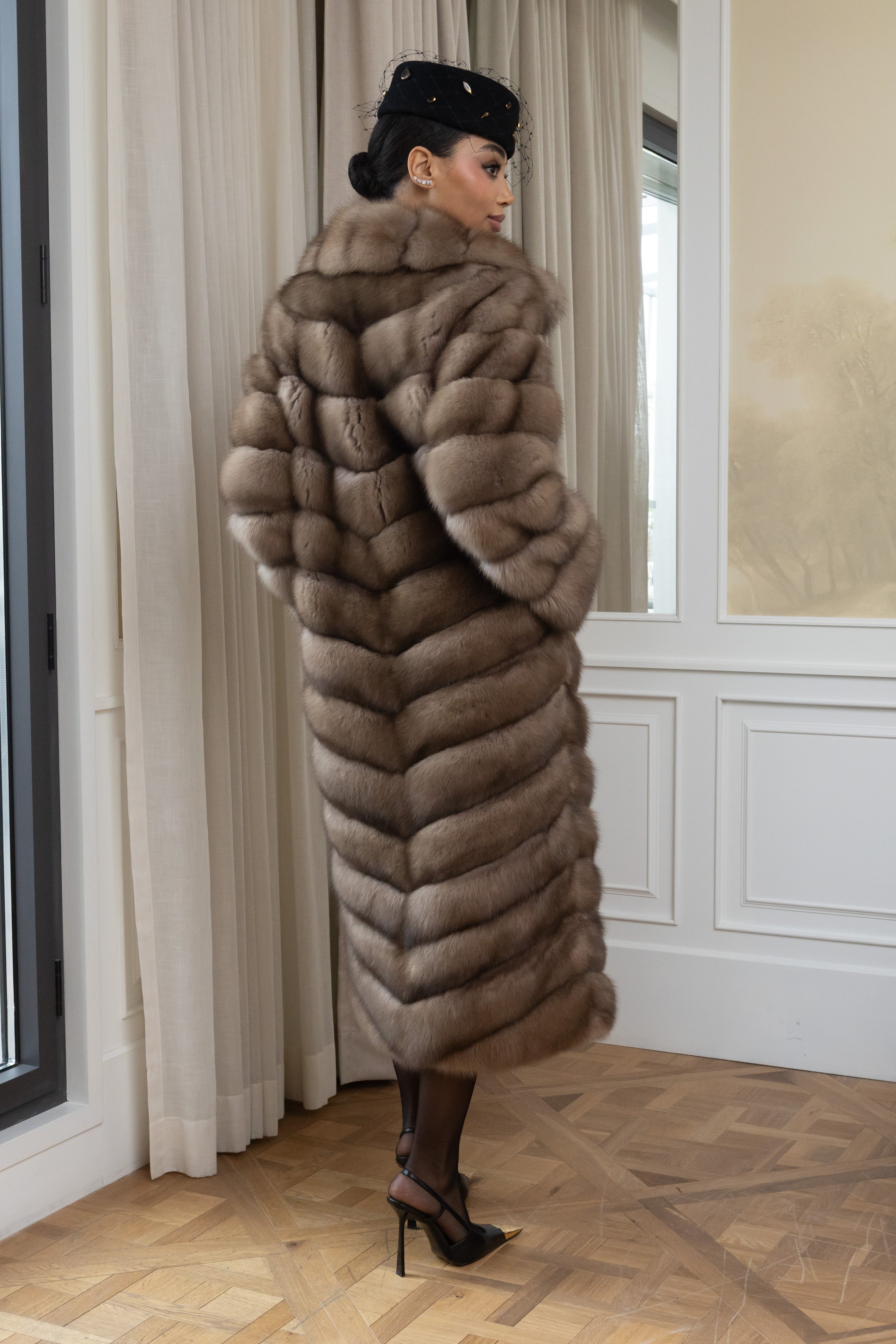 ABRIGO MARTAS CIBELINAS