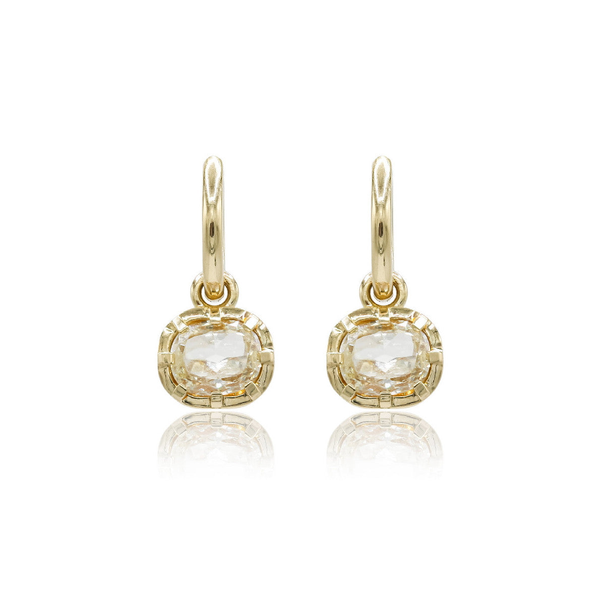 Pendientes de Diamantes de Oro Amarillo
