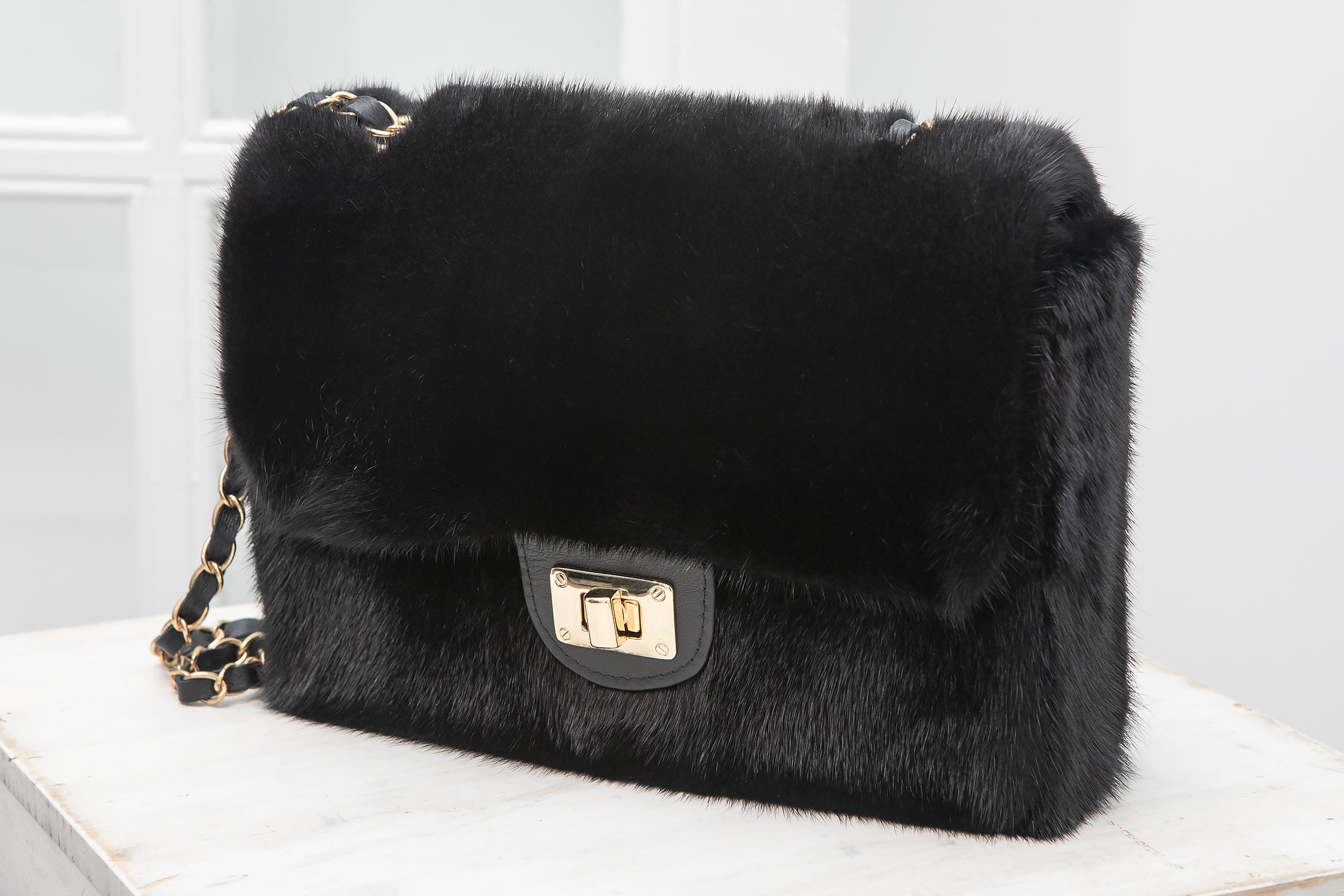 BOLSO SHOPPER VISÓN NEGRO