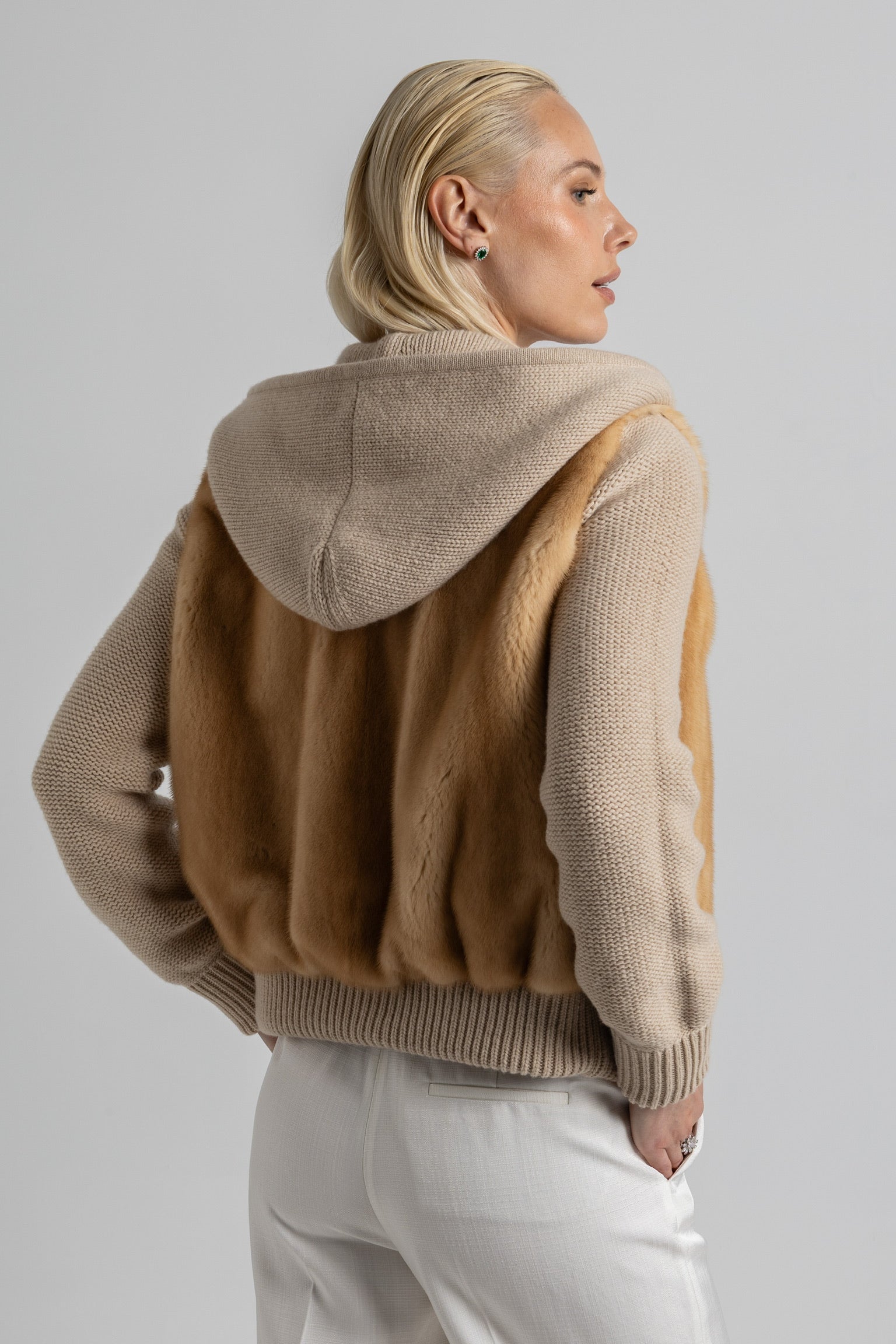 BOMBER CAPUCHA CASHMERE LORO PIANA VISÓN