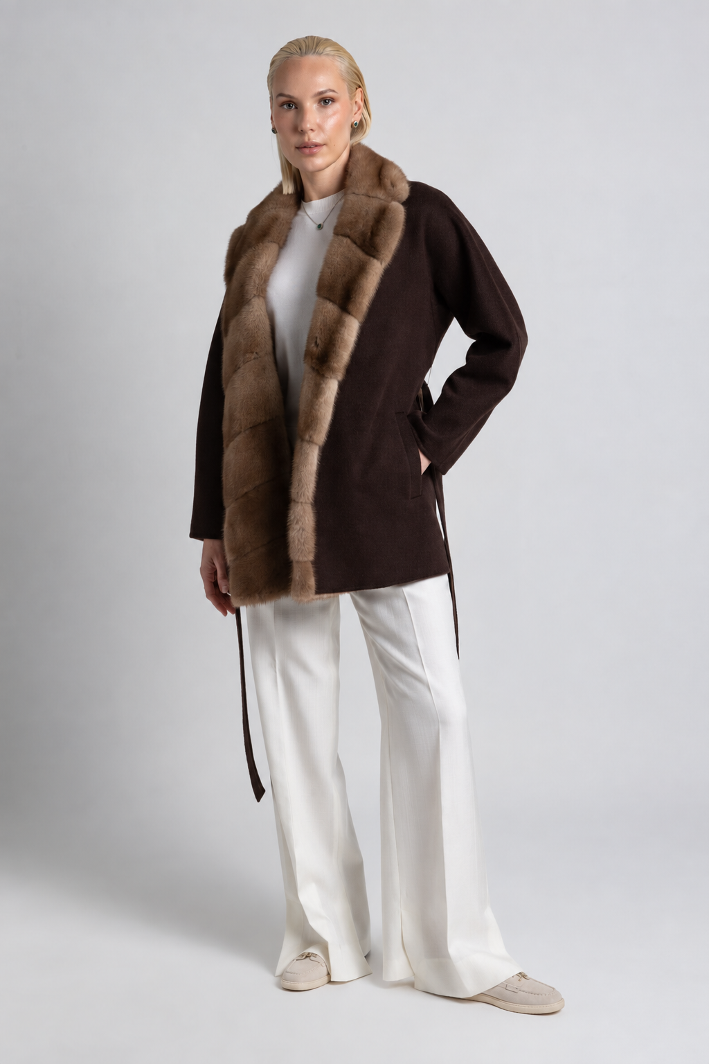 CASHMERE/PARROT PIANA BEIGE COAT WITH MINK COLLAR