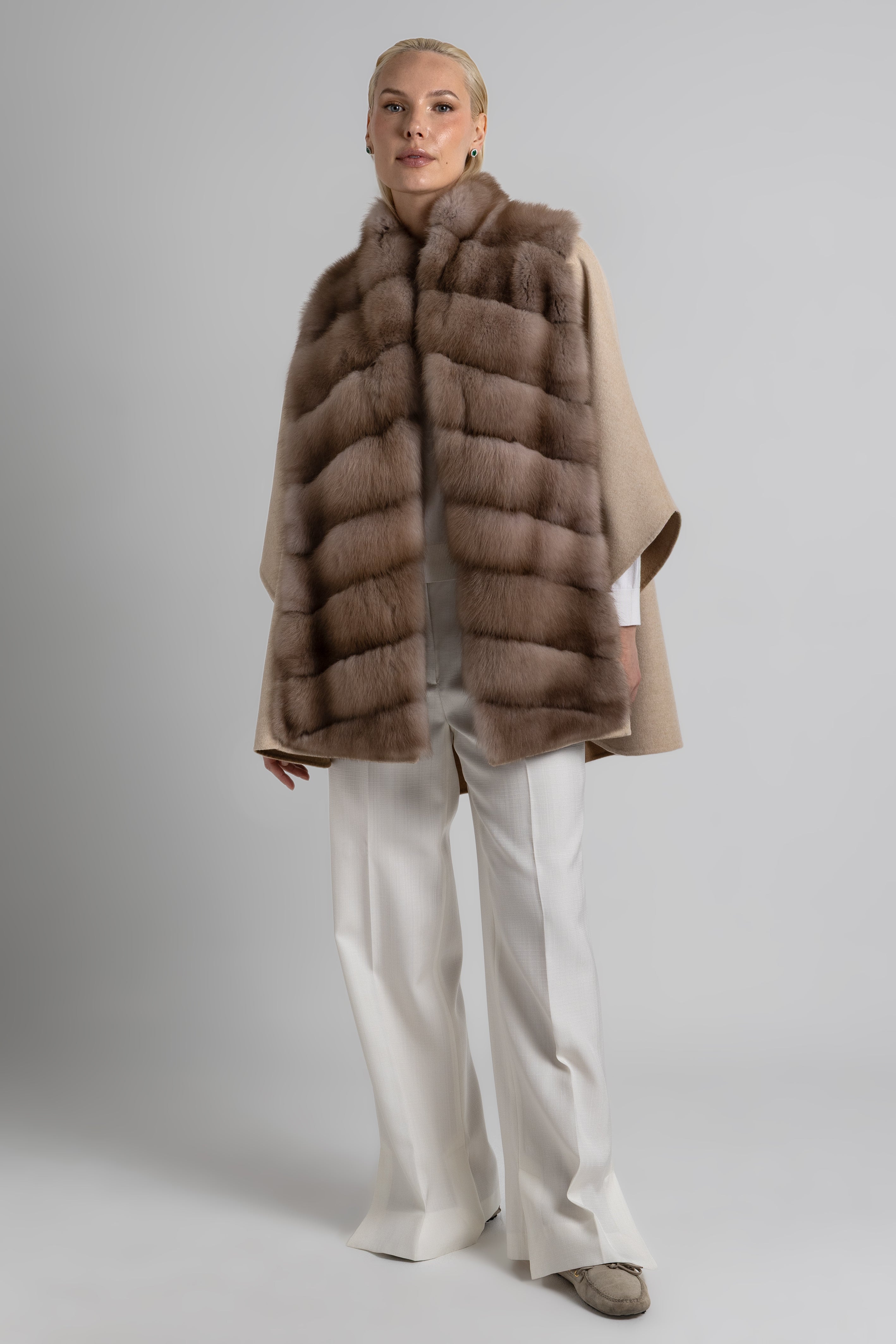 CAPA CASHMERE DE MARTAS CIBELINAS